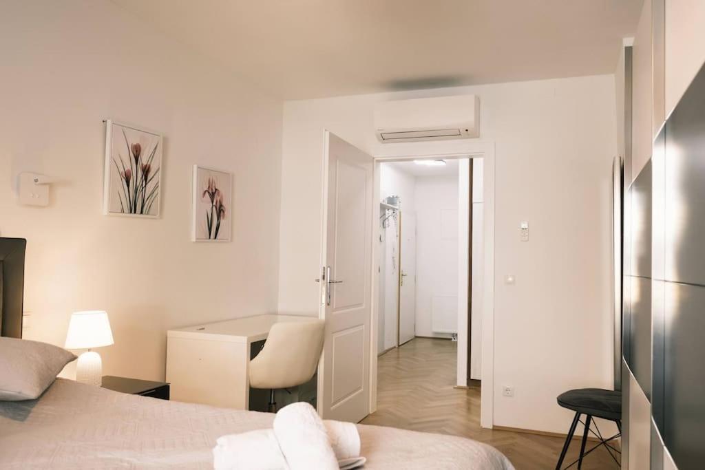 Ferienwohnung Pink Prater Wien Exterior foto